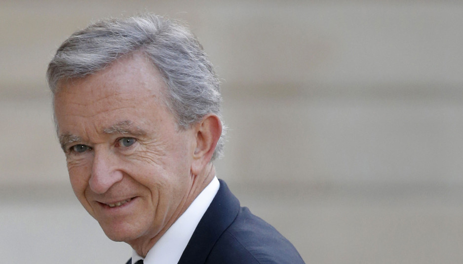 LVMH Chief Executive Bernard Arnault arrives to attend a dinner at the Elysee Palace in Paris